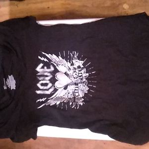 Medium love t shirt